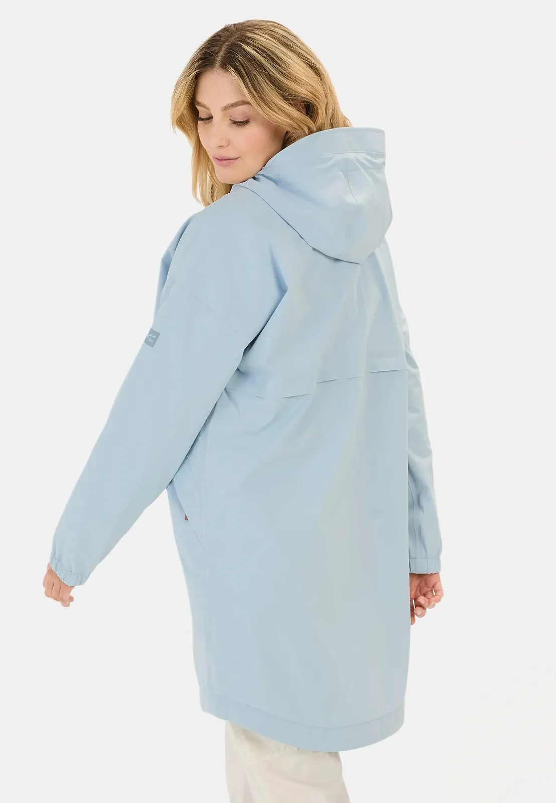 Легке функціональне пальто camel active з переробленого поліестеру, фото №3 Легке функціональне пальто camel active з переробленого поліестеру, фото №3