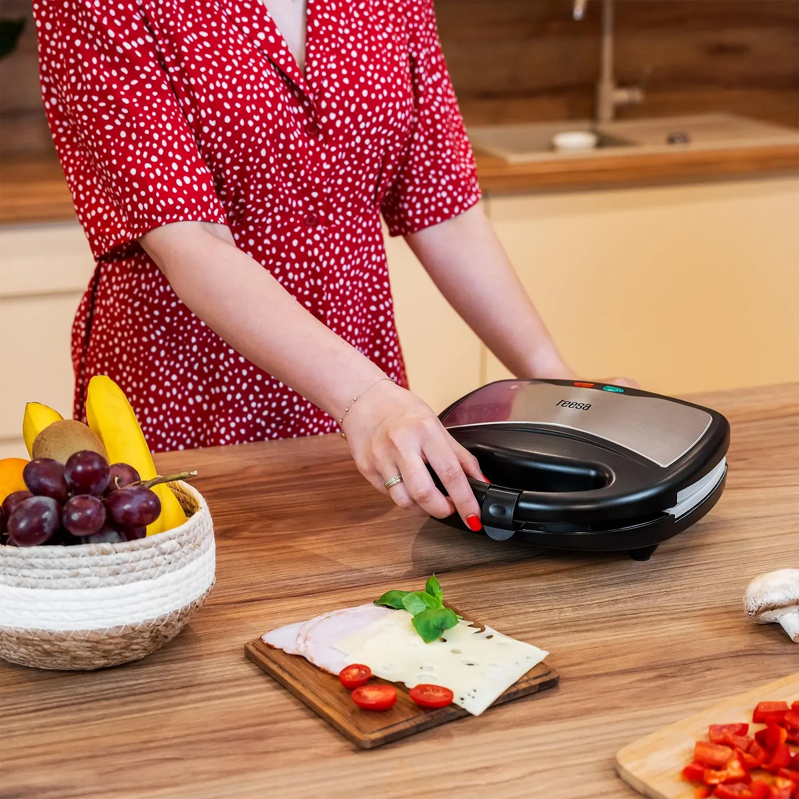 Бутербродница Teesa 3-в-1 TSA3221 Серебристо-черный, фото №9