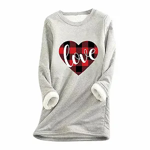 Женский свитшот Valentine's Day 2022 с принтом сердца и букв - Фото 1