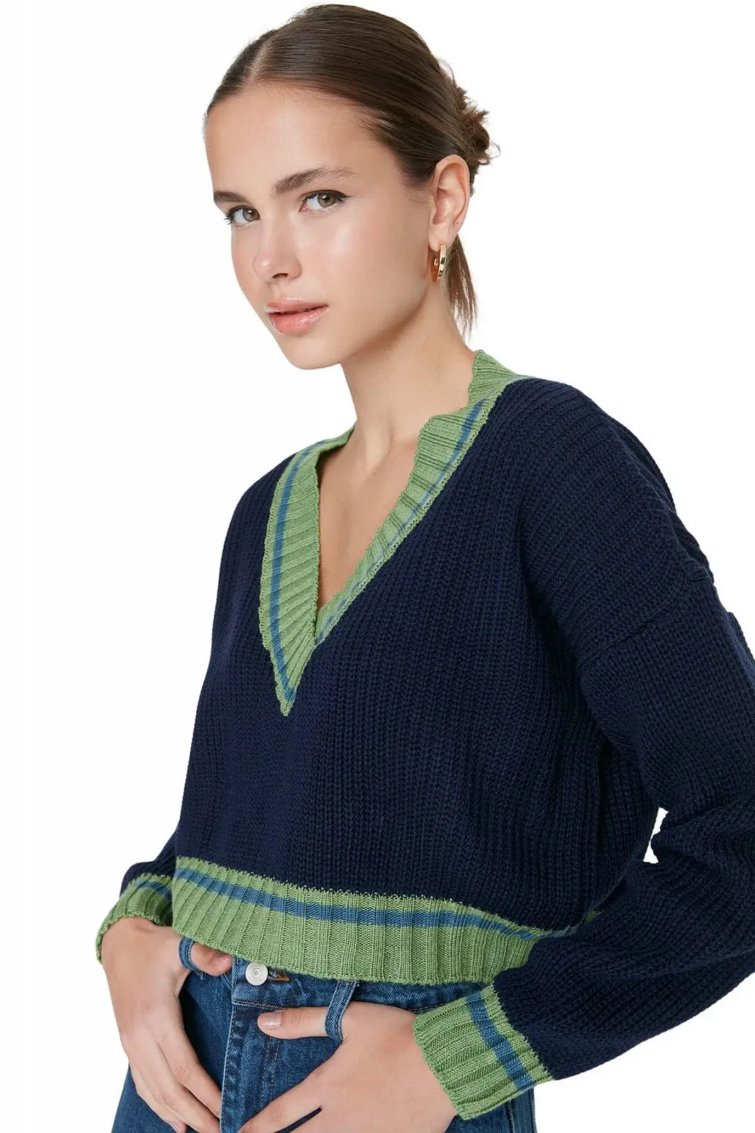 Трикотажный свитер TRENDYOL Crop, темно-синий, фото №2