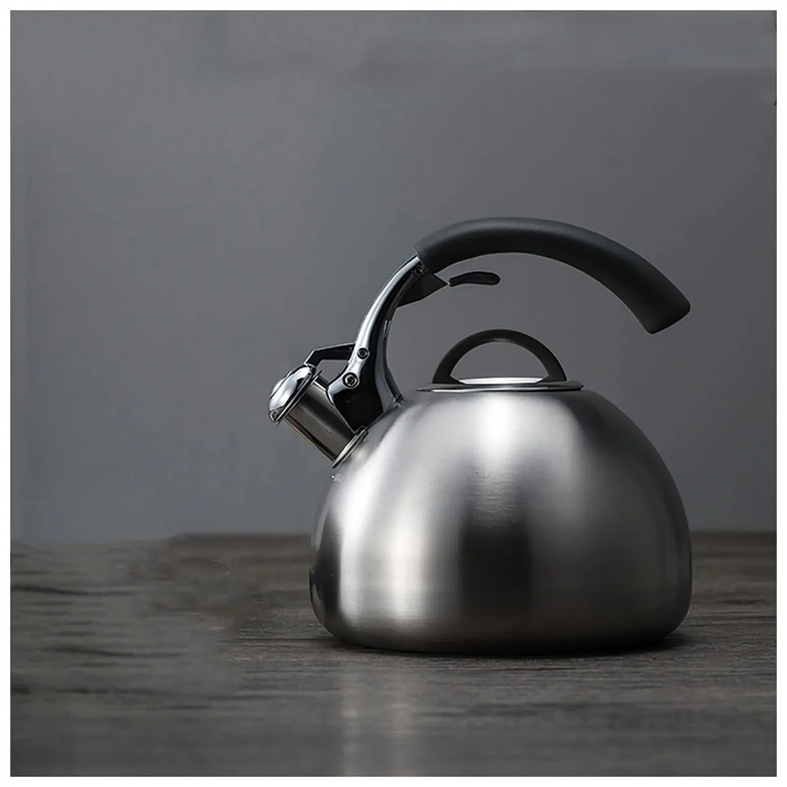 Чайник з свистком 2.5L з нержавіючої сталі 304, фото №1 Чайник з свистком 2.5L з нержавіючої сталі 304, фото №1