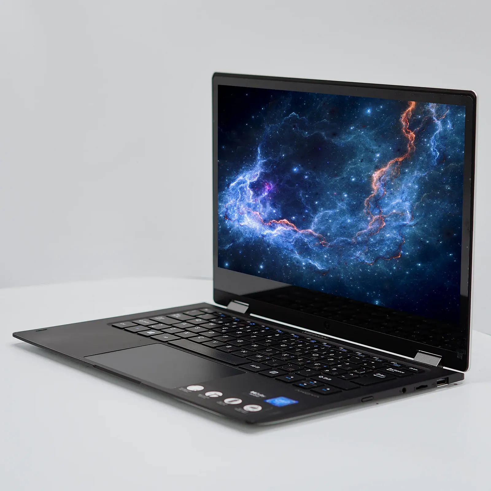 Ноутбук-планшет 13,3" Medion (Lenovo Group) E3222 Intel RAM 4 ГБ SSD 128 ГБ Метал Трансформер Win10, фото №2