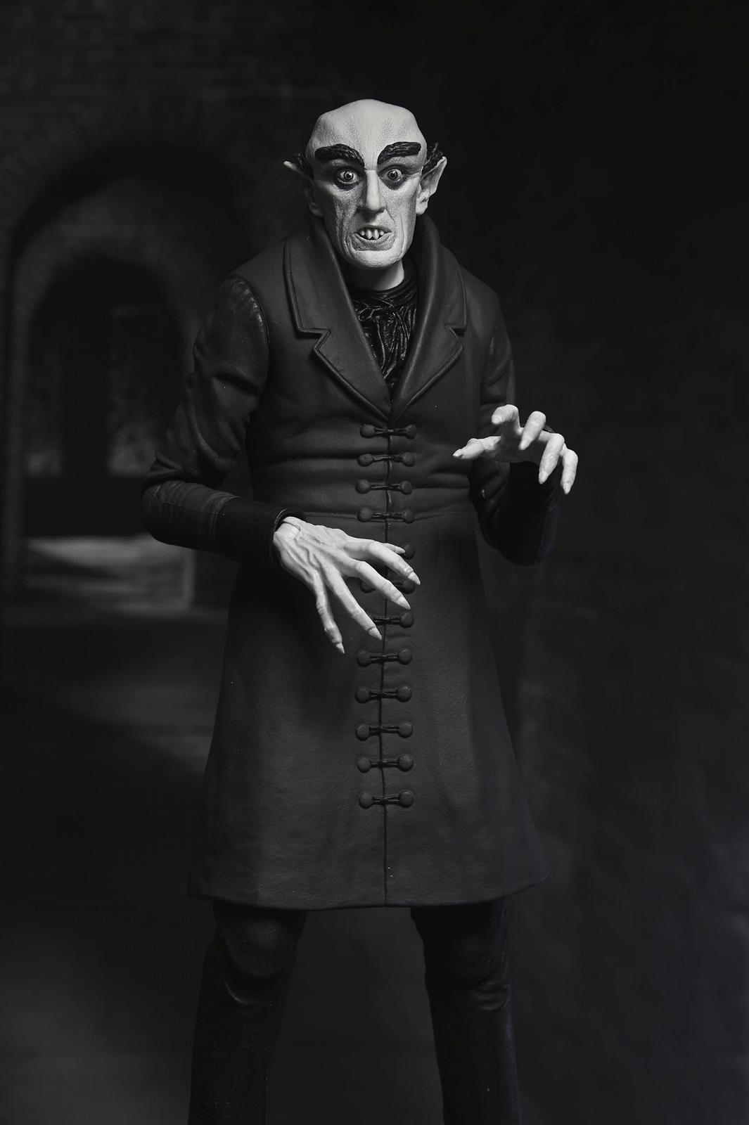 Фігурка Граф Орлок NECA Nosferatu 18 см (B&W), фото №4