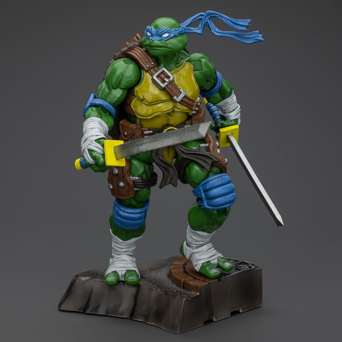 Фигурка JOYTOY Teenage Mutant Ninja Turtles - Леонардо, масштаб 1:18 JT6892, фото №2