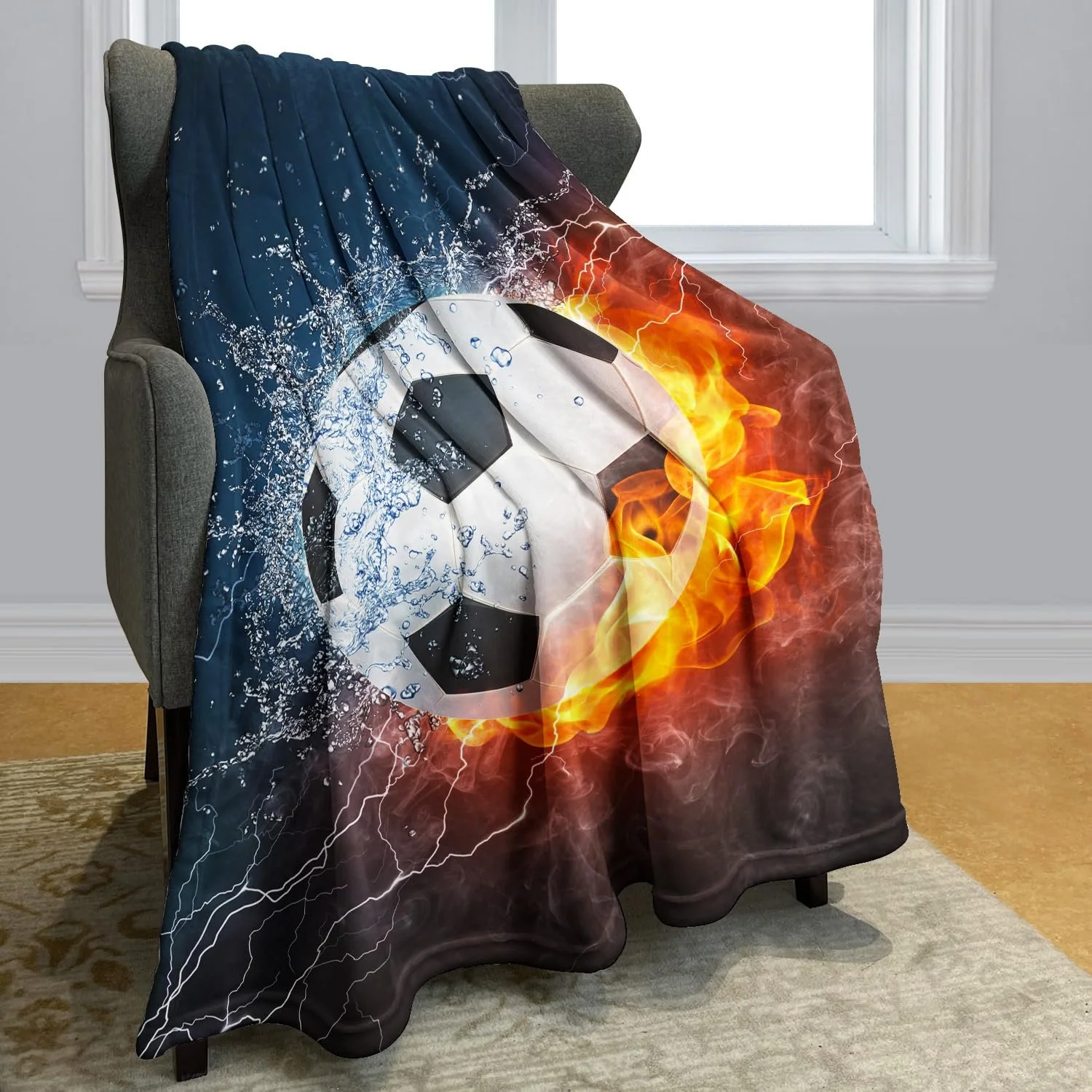 Покривало YISUMEI Фланелева м'яка 150 x 200 см Футбол Вогонь Блискавка, фото №2