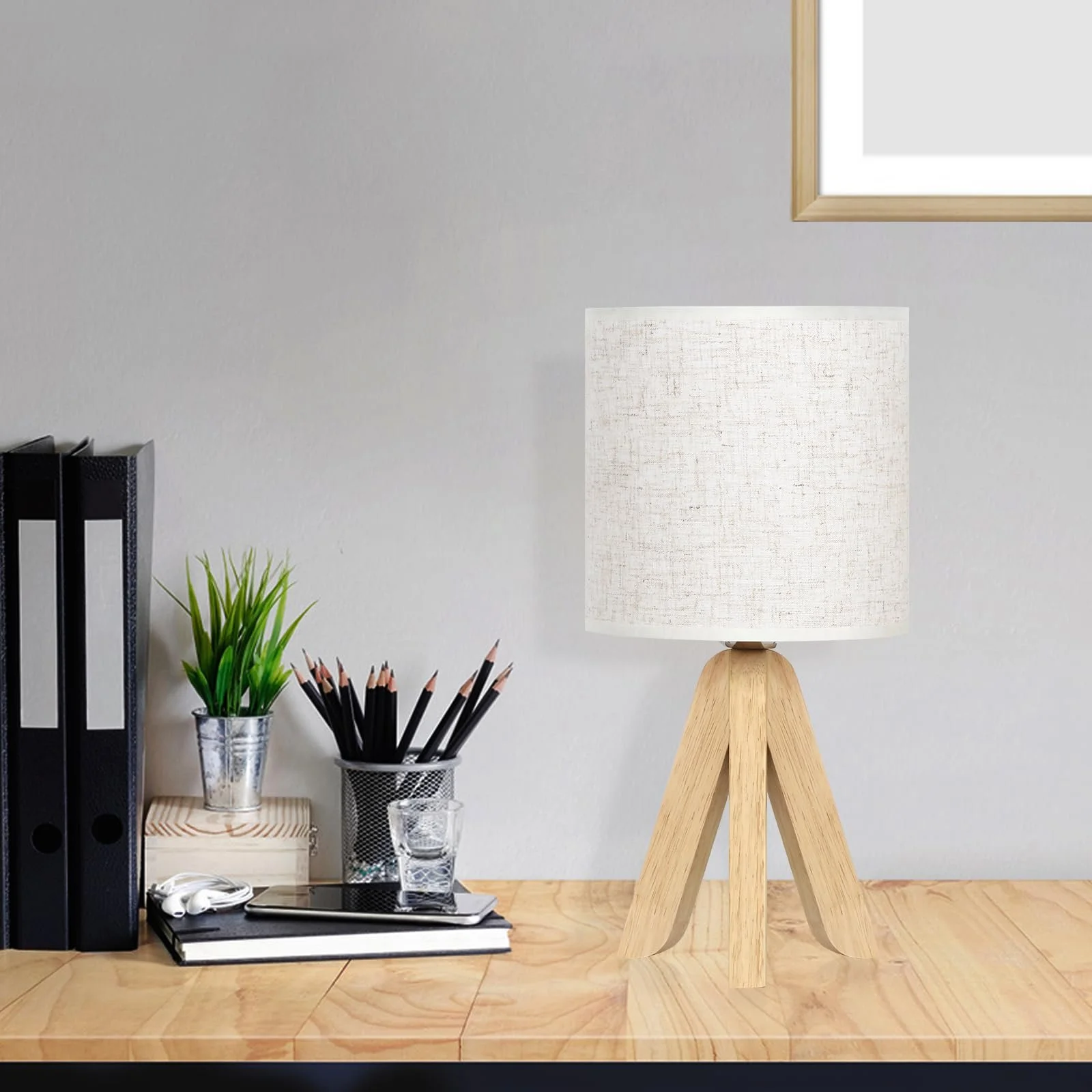 Настільна лампа LIANTRAL Набір з 2 шт. Трипод Тканинний абажур Дерев'яний каркас E27, фото №6