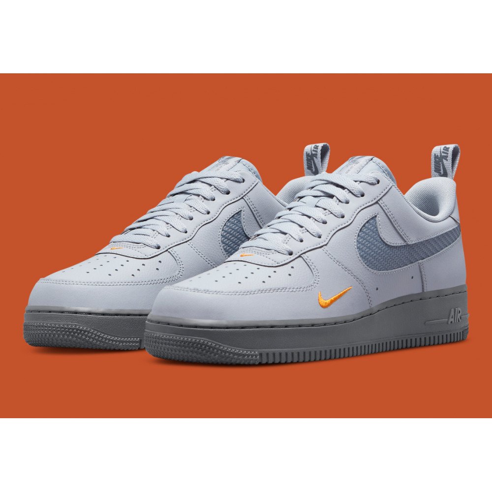 Кроссовки Nike Air Force 1 Low Wolf Grey Kumquat Размер 46, фото №1