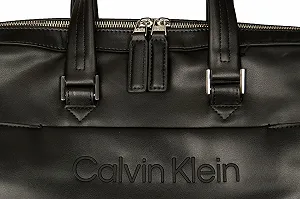Сумка через плече Calvin Klein Jeans CK для ноутбука чоловіча з логотипом спереду ZM0ZM02581 41 x 29 x 6 см (прибл.), Bax Black / Nero цена на synthetic.ua - Фото 1 Сумка через плече Calvin Klein Jeans CK для ноутбука чоловіча з логотипом спереду ZM0ZM02581 41 x 29 x 6 см (прибл.), Bax Black / Nero synthetic.ua - Фото 1