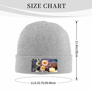 Шапка-бини с камнями и ромашками Daisies для женщин, зимняя теплая вязаная цена на synthetic.ua - Фото 1 Шапка-бини с камнями и ромашками Daisies для женщин, зимняя теплая вязаная synthetic.ua - Фото 1