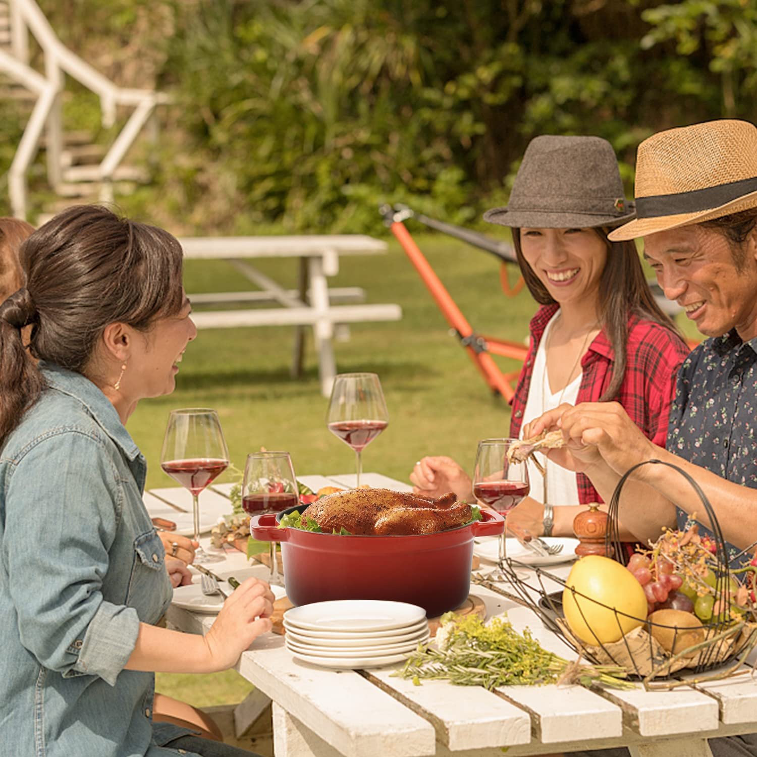 Жаровня чавунна емальована з кришкою 4.7 л 24 см червона, фото №2 Жаровня чавунна емальована з кришкою 4.7 л 24 см червона, фото №2