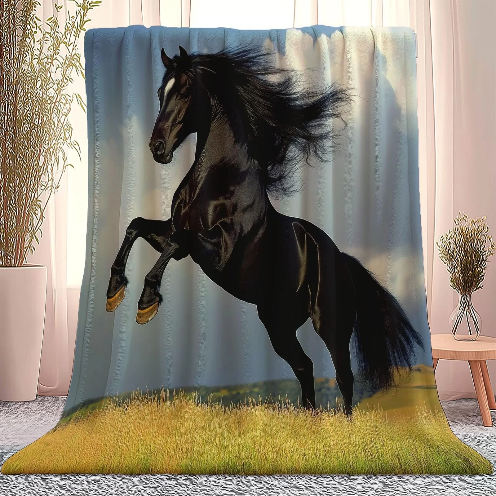 Покривало М'яка для дивану 200 x 200 см, Тепла з малюнком Поля Луки Коні, Чорно-жовта, фото №1