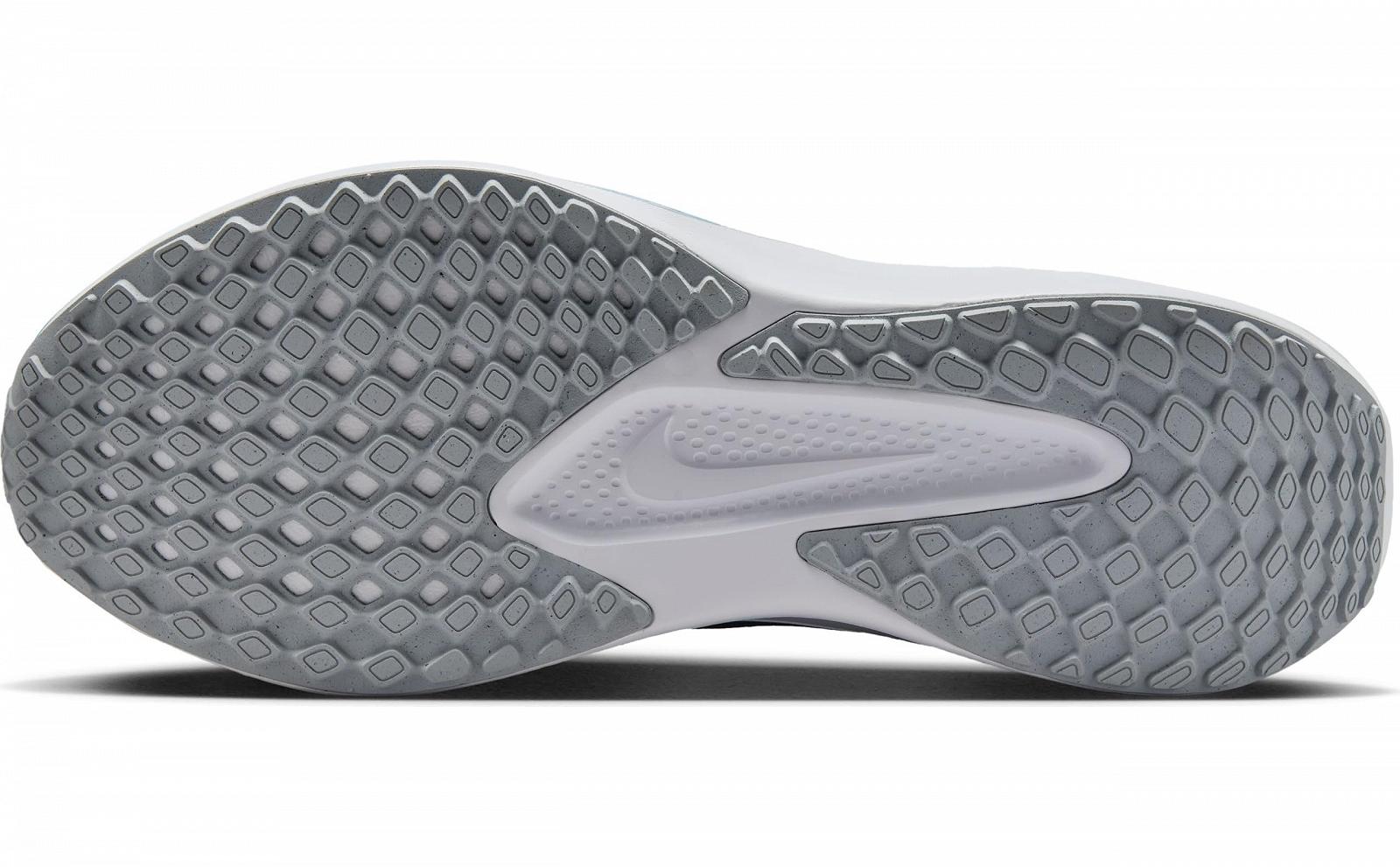 Кросівки Nike Quest 6 для бігу по дорозі, фото №4