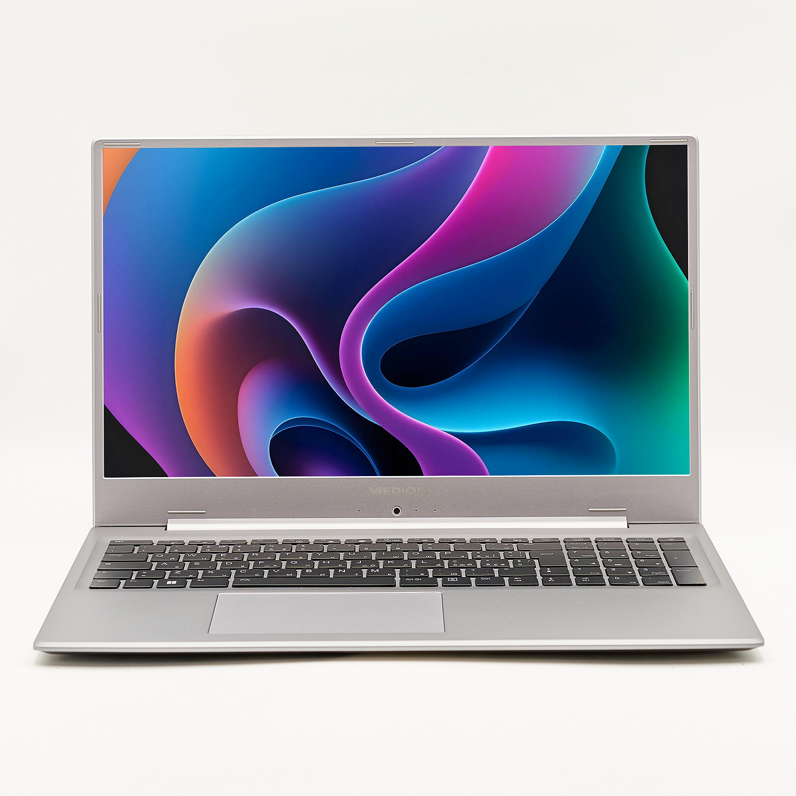 Игровой ноутбук Medion Akoya P17609 Intel Core i5-1135G7 ОЗУ 16 ГБ SSD 1 ТБ Nvidia GeForce Win10, фото №1