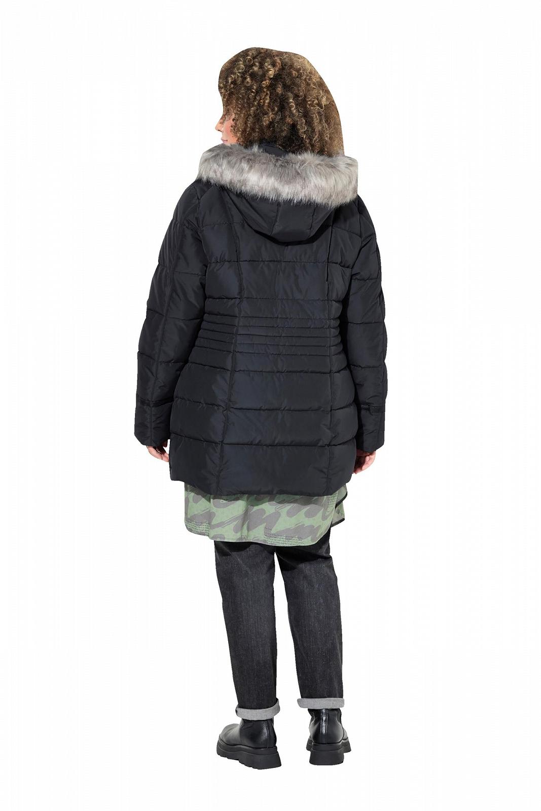 Куртка Ulla Popken HYPRAR Функціональна стьобана великого розміру з капюшоном, фото №2 Куртка Ulla Popken HYPRAR Функціональна стьобана великого розміру з капюшоном, фото №2