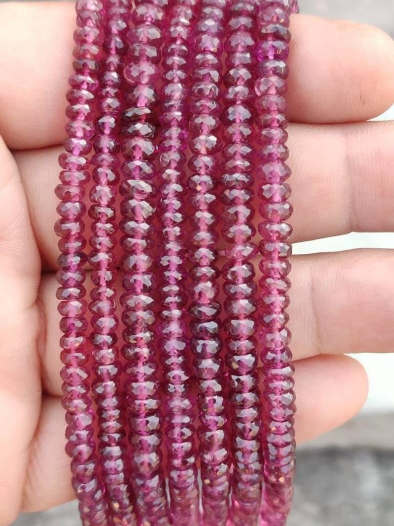 Бусины Родолит Гранат круглые граненые 4-4.5 мм, нить длиной 33 см, драгоценные камни для ожерелья и браслета, фото №2