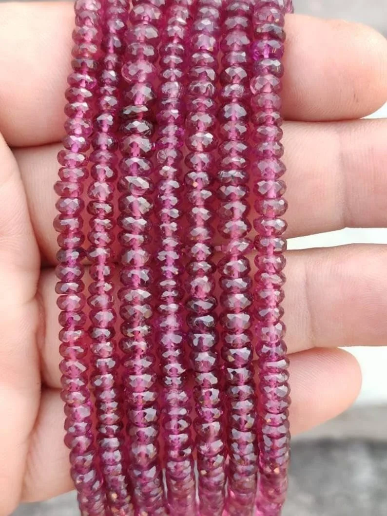 Бусины Родолит Гранат круглые граненые 4-4.5 мм, нить длиной 33 см, драгоценные камни для ожерелья и браслета, фото №2