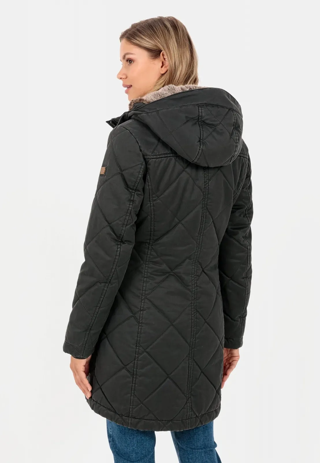 Жіноче стьобане пальто camel active у вінтажному стилі, фото №4 Жіноче стьобане пальто camel active у вінтажному стилі, фото №4