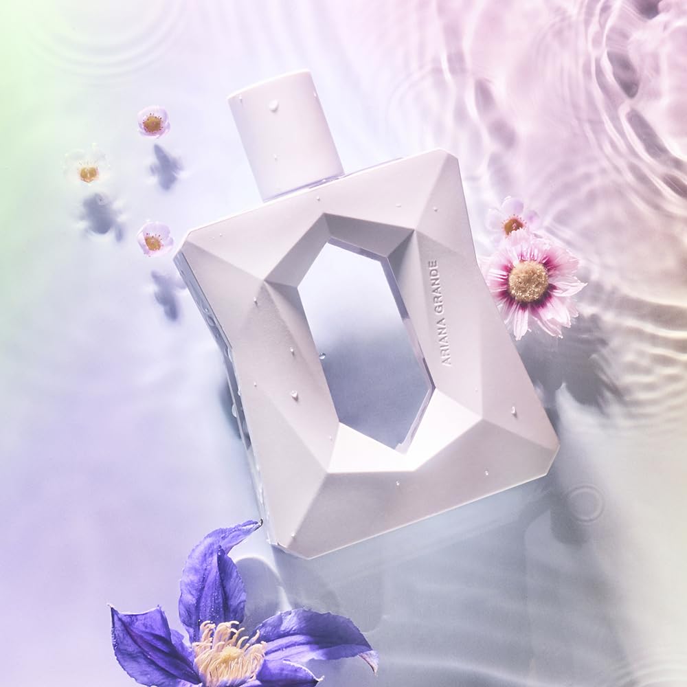 Парфумована вода Ariana Grande God is a Woman Фруктовий Мускус Аромат Ірис Груша Ваніль Кедр для жінок, фото №4 Парфумована вода Ariana Grande God is a Woman Фруктовий Мускус Аромат Ірис Груша Ваніль Кедр для жінок, фото №4