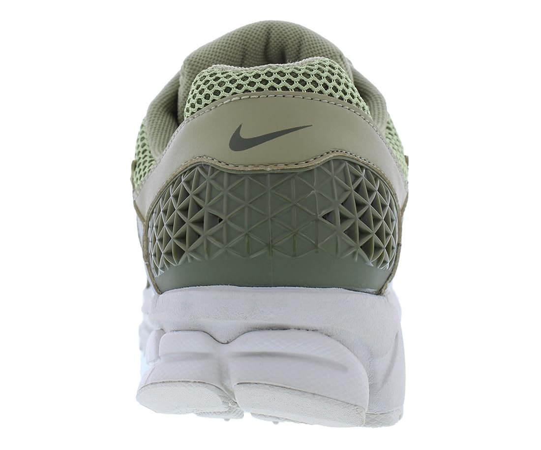 Кроссовки Nike Zoom Vomero 5, фото №4 Кроссовки Nike Zoom Vomero 5, фото №4