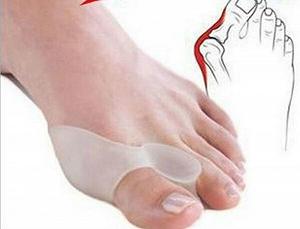 Коректор для великого пальця стопи Гелевий 1 Пара Роздільник для пальців ціна на synthetic.ua - Фото 1 Коректор для великого пальця стопи Гелевий 1 Пара Роздільник для пальців synthetic.ua - Фото 1