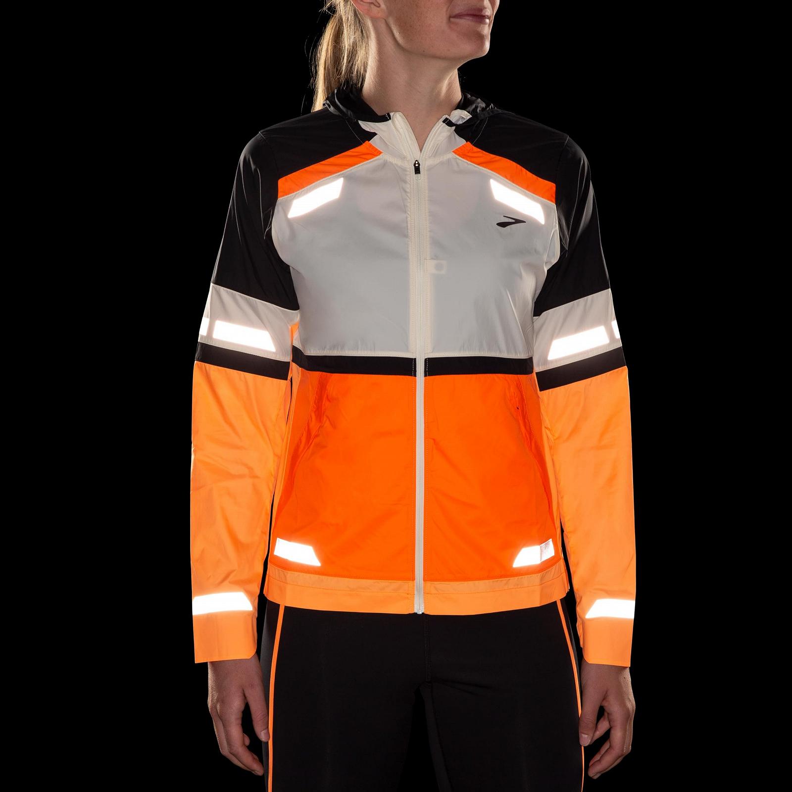 Куртка Brooks Run Visible Jacket 2.0 Жіноча, фото №3