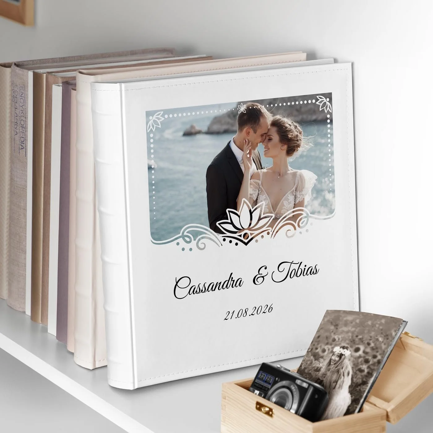 Альбом для фотографий Maverton, вставной, с принтом, 33x33 см, белый, на 500 фотографий 10x15 см, фото №7 Альбом для фотографий Maverton, вставной, с принтом, 33x33 см, белый, на 500 фотографий 10x15 см, фото №7