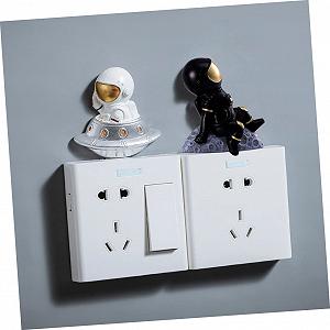 Наклейка на вимикач Yardenfun 1 шт. Астронавт 3D з натуральної смоли synthetic.ua - Фото 1