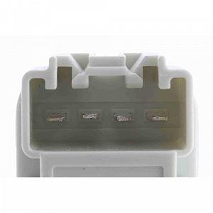 Вимикач стоп-сигналу VEMO V25-73-0138 Green Mobility Parts для FORD, в ніші для ніг synthetic.ua - Фото 1