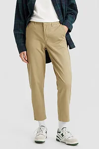 Женские брюки Levis - Essential Chino Unbasic Khaki Twill - 24 synthetic.ua - Фото 1