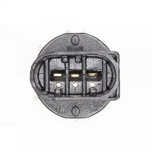 Датчик тиску палива VEMO V20-72-5244 для BMW synthetic.ua - Фото 1