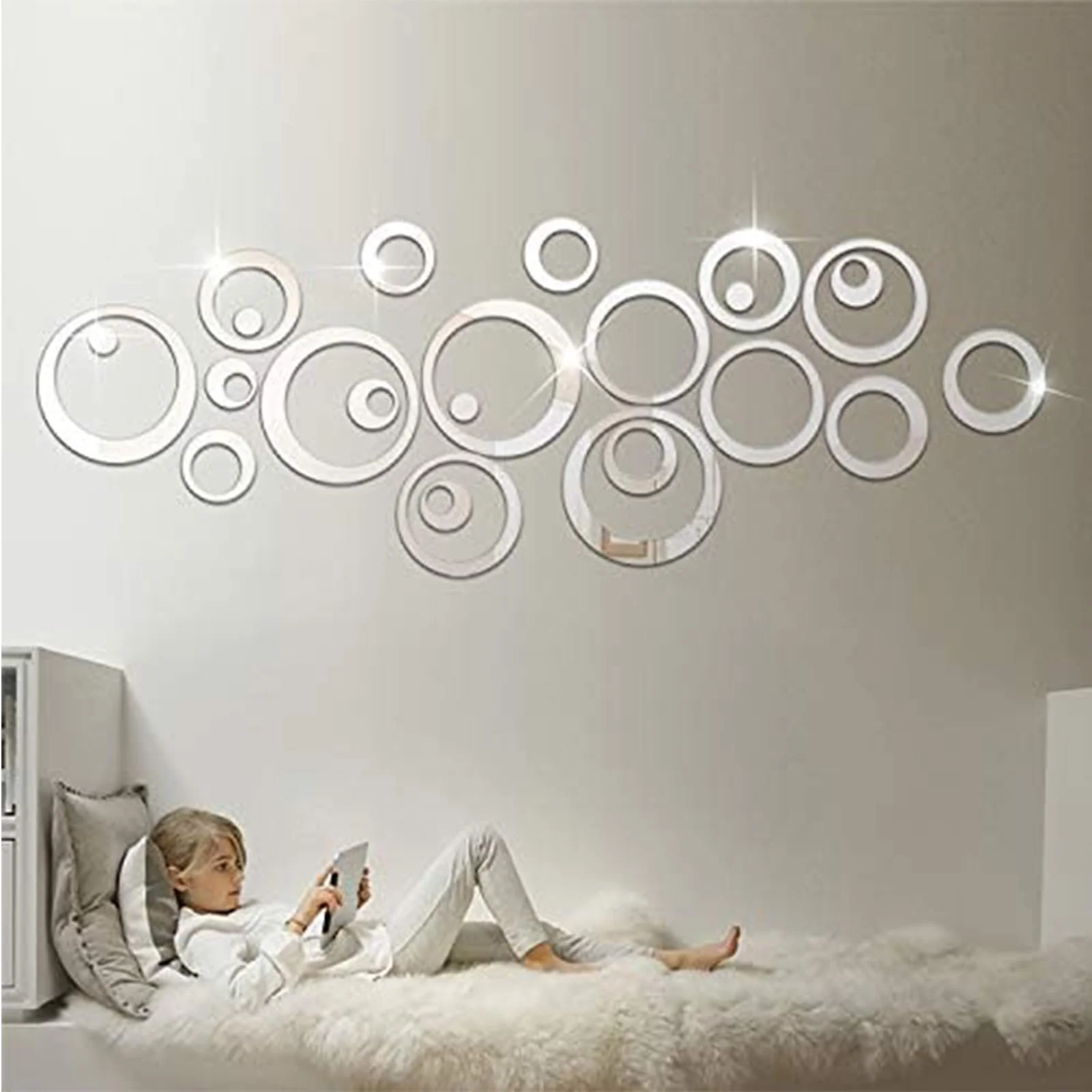 Наклейки на стіну дзеркальні Crystal Circle 3D 24 шт. Сріблястий, фото №6 Наклейки на стіну дзеркальні Crystal Circle 3D 24 шт. Сріблястий, фото №6