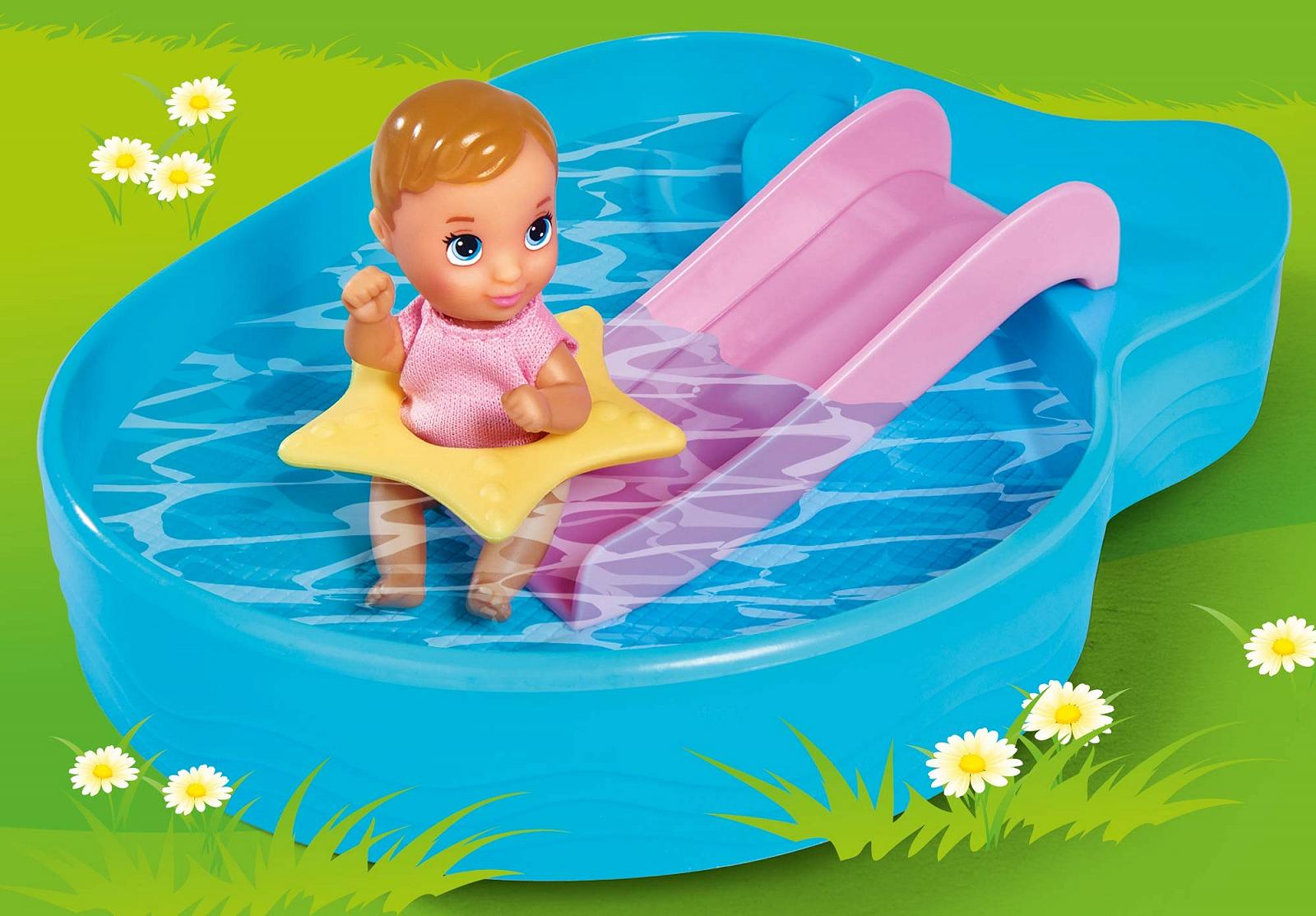 Кукла Simba Steffi Love Pool Fun 105733422 в модной одежде играет с ребенком у бассейна с горкой и плавательным кольцом 29 см от 3 лет, фото №3 Кукла Simba Steffi Love Pool Fun 105733422 в модной одежде играет с ребенком у бассейна с горкой и плавательным кольцом 29 см от 3 лет, фото №3