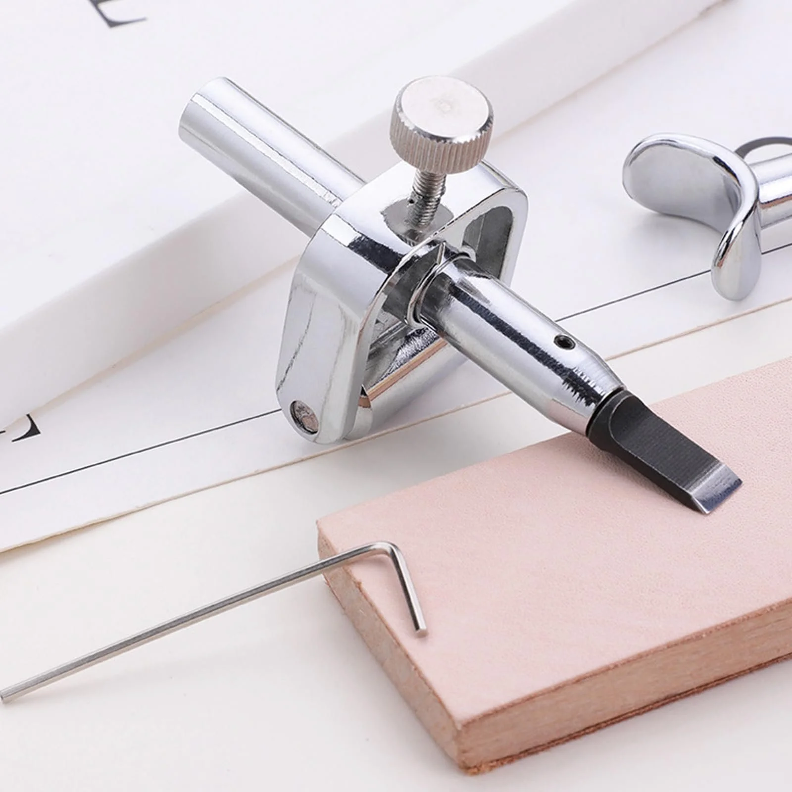 Точило для роликових ножів професійна регульована сталева для шкіри та тканини, фото №3