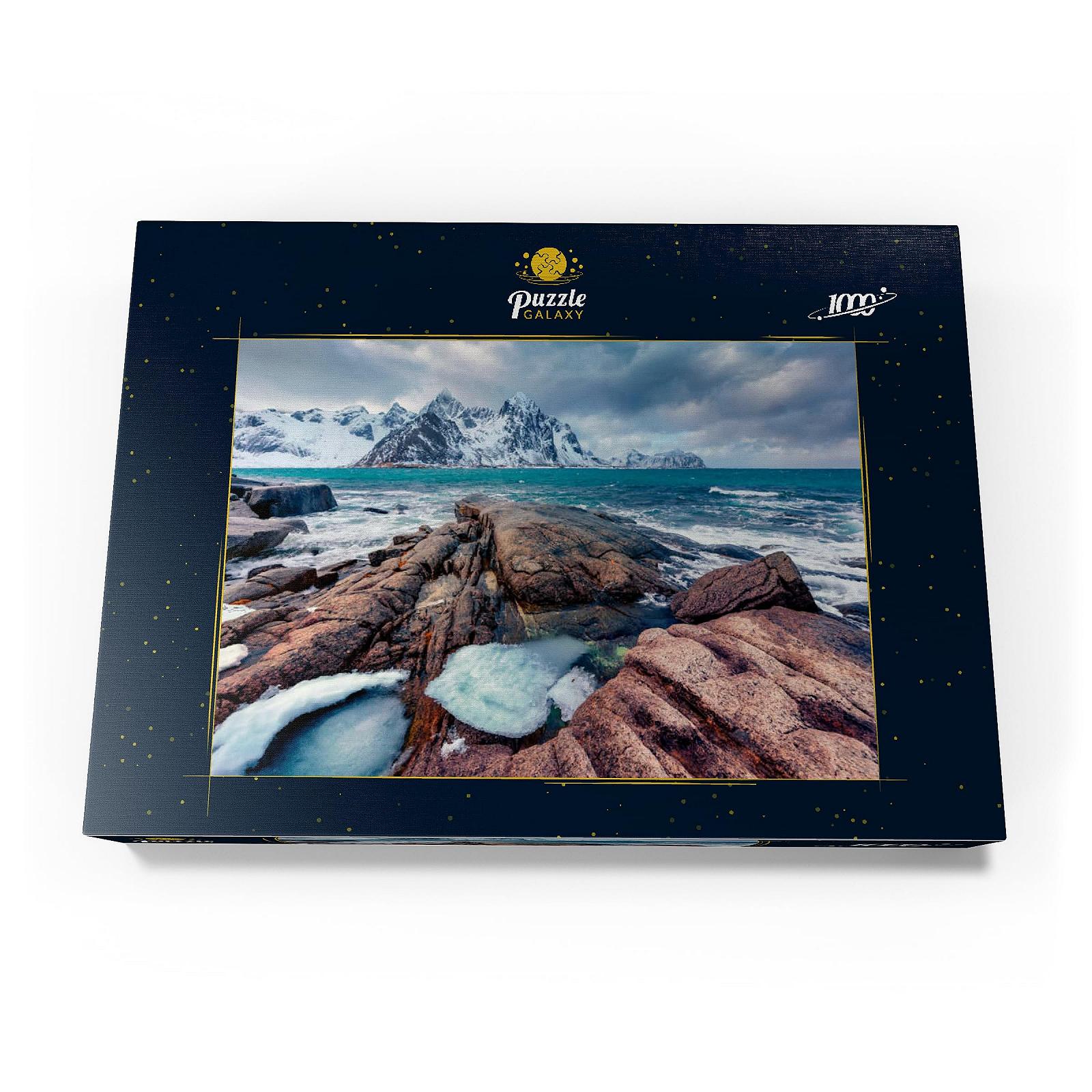 Пазл MyPuzzle Special Collection Мрачный весенний вид на Лофотенские острова, таяние снега во фьорде Флакстадполлен Premium 1000 элементов Puzzle Galaxy, фото №4