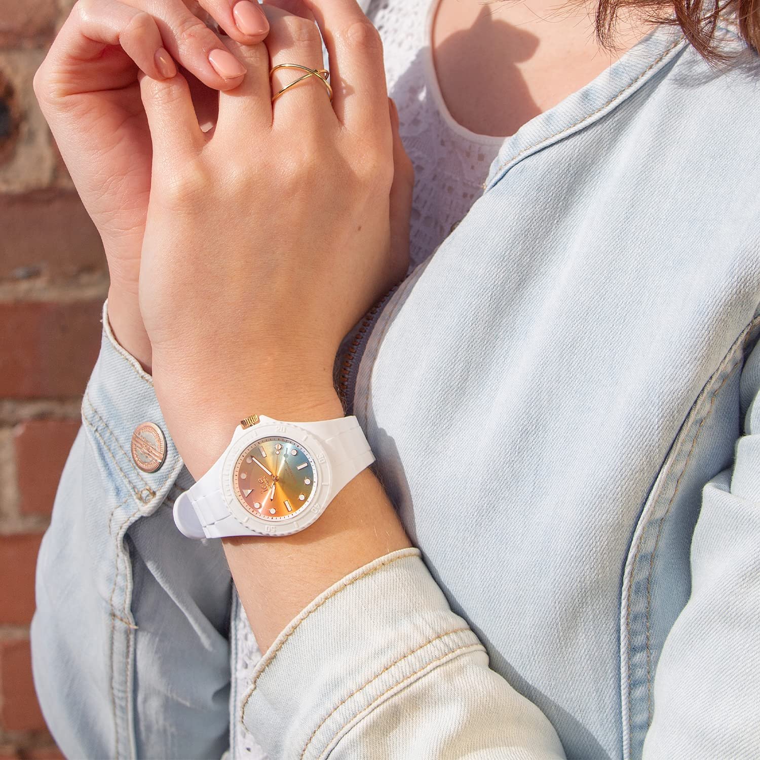 Годинник Ice-Watch ICE Generation Sunset Rainbow White з силіконовим ремінцем, фото №6 Годинник Ice-Watch ICE Generation Sunset Rainbow White з силіконовим ремінцем, фото №6