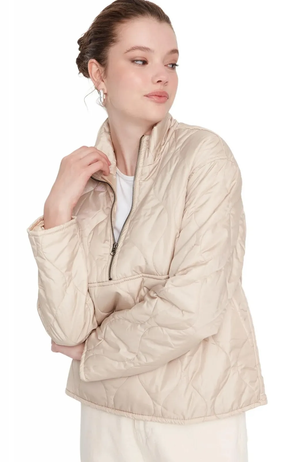 Куртка TRENDYOL Пуховая Однотонная Зимняя, фото №2 Куртка TRENDYOL Пуховая Однотонная Зимняя, фото №2