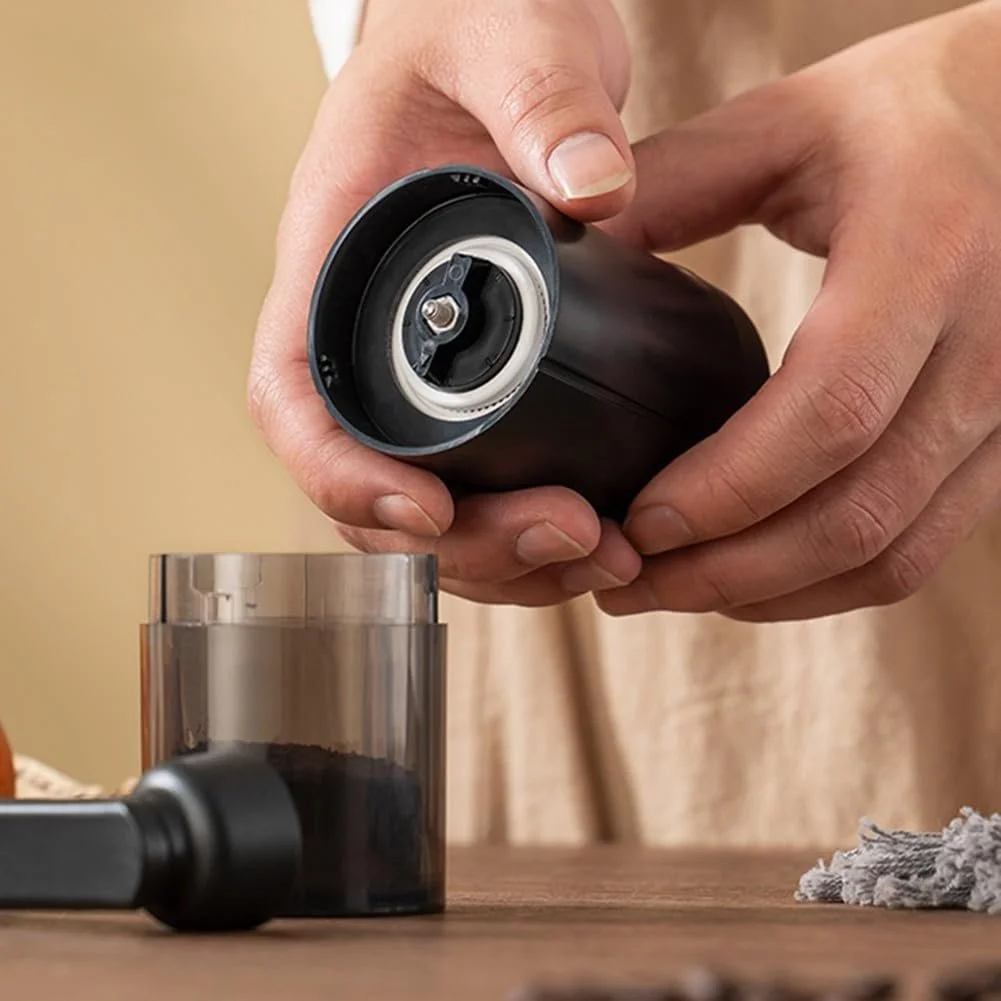 Ручная кофемолка для путешествий и кемпинга (Черная), фото №4