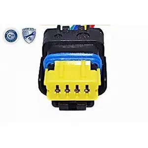 Ремкомплект кабелю заднього ліхтаря VEMO Green Mobility Parts V46-83-0018 для VAG synthetic.ua - Фото 1