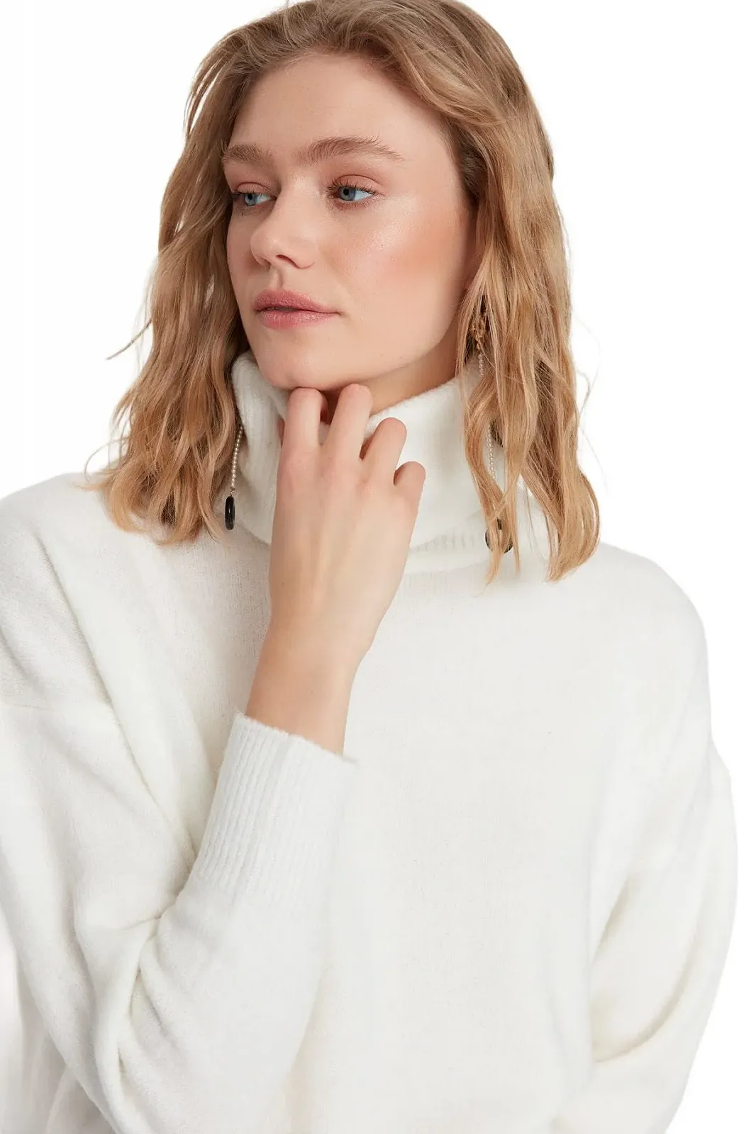 Водолазка TRENDYOL Женский Пуловер, Однотонный Свитшот, фото №2 Водолазка TRENDYOL Женский Пуловер, Однотонный Свитшот, фото №2