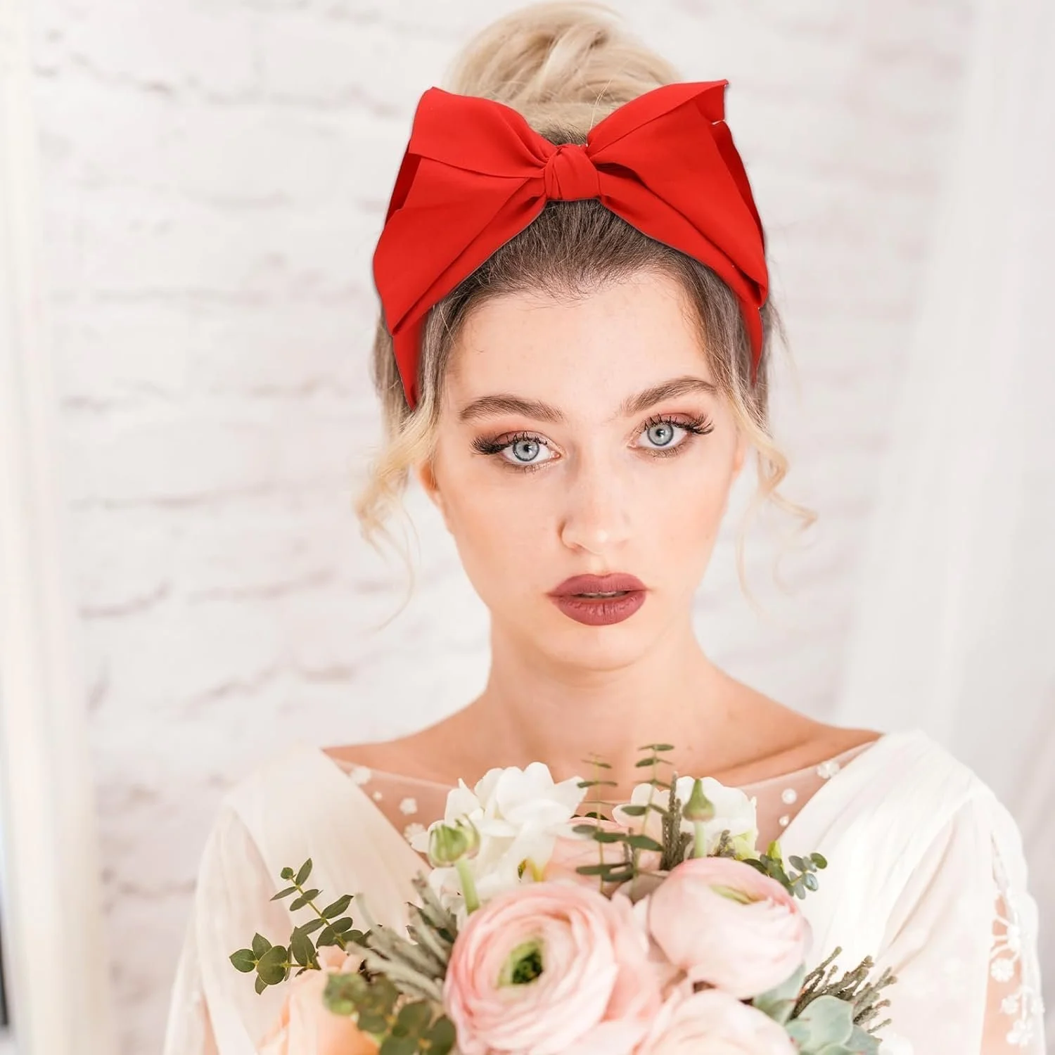 Обруч на голову з червоним бантом, фото №2