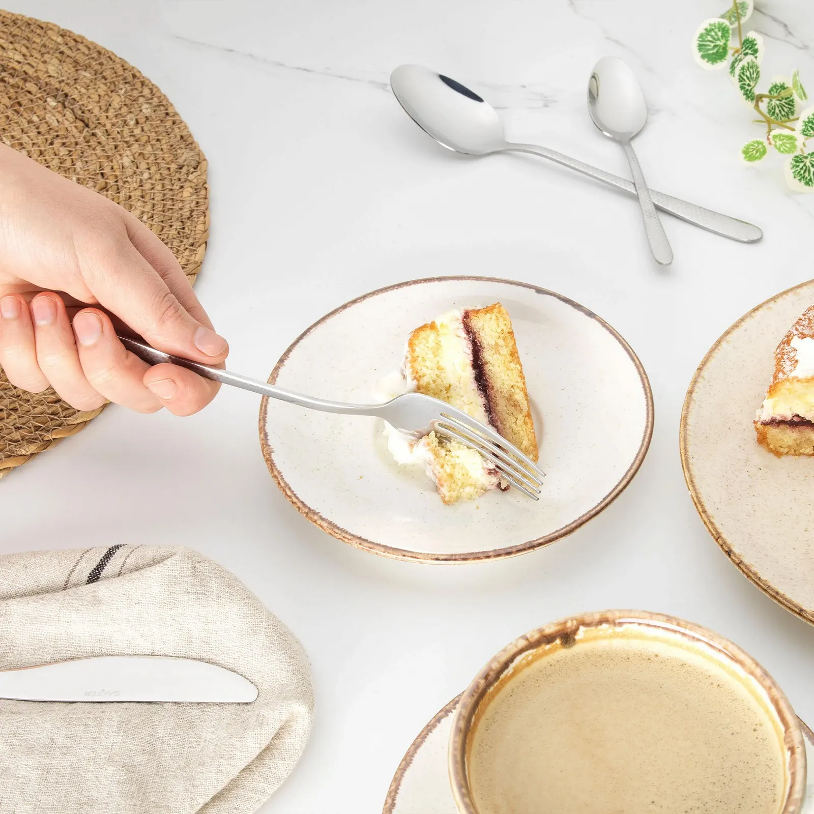 Набір столових приборів SALTER Malton 16 предметів Сріблястий, фото №3 Набір столових приборів SALTER Malton 16 предметів Сріблястий, фото №3