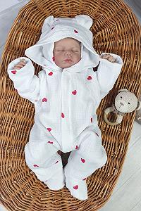 Муслиновый человечек и шапочка для новорожденного, слеп Сердечки - Фото 1