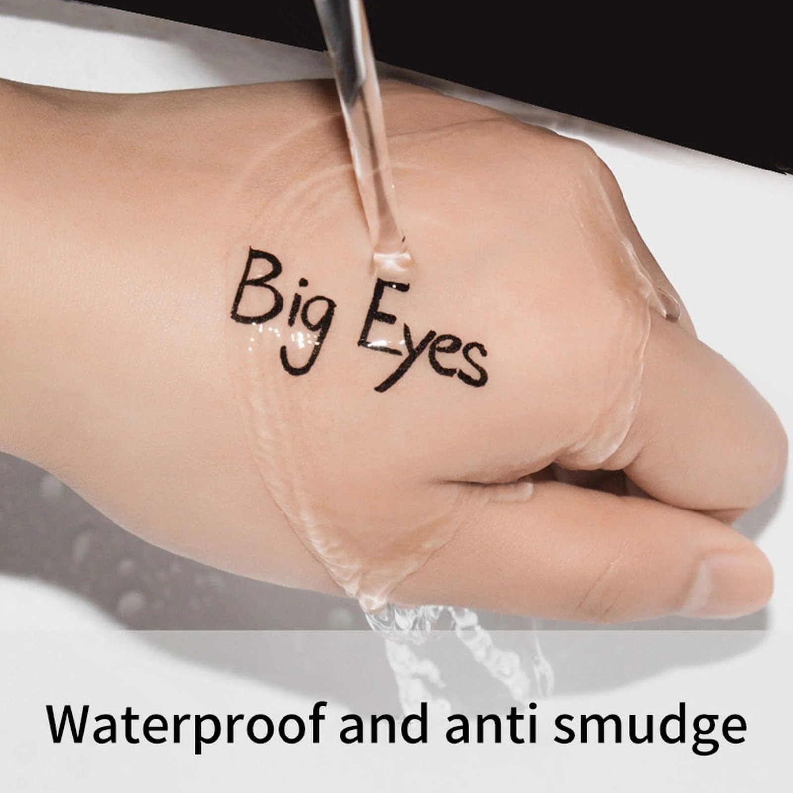 Матова Eyeliner Matte Eyeliner, фото №4 Матова Eyeliner Matte Eyeliner, фото №4