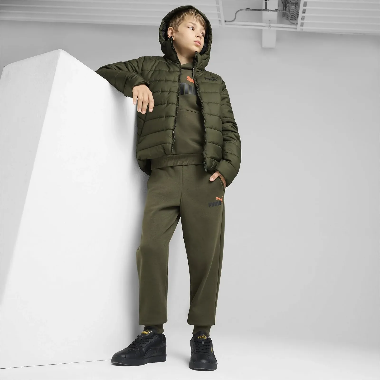 Куртка з капюшоном PUMA Ess для хлопчиків, фото №6 Куртка з капюшоном PUMA Ess для хлопчиків, фото №6