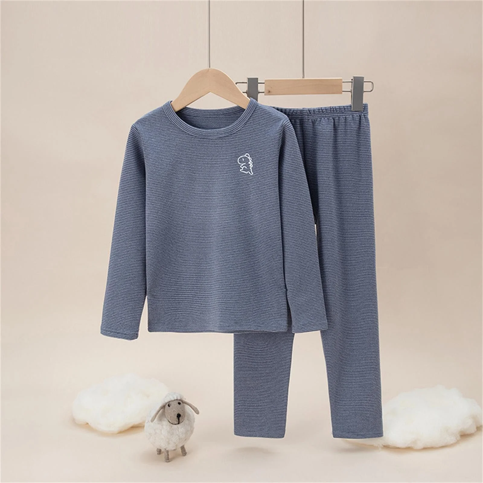 Детская пижама для девочек и мальчиков. Мягкая, удобная одежда. Комплект: уютный джемпер + штаны. Хлопковая одежда. Динозавры. Животные. Детская одежда для сна из двух частей., фото №2