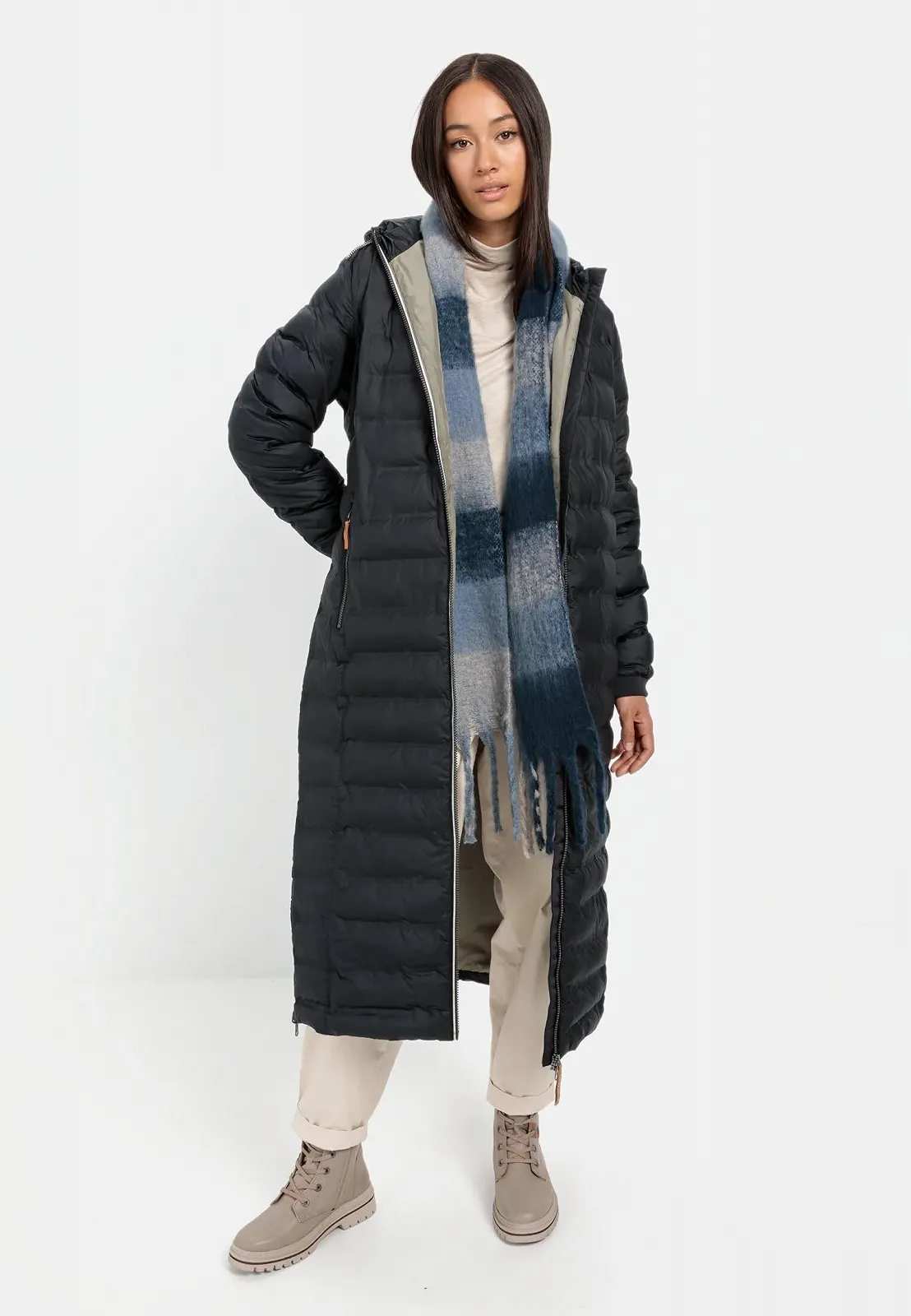 Жіноче функціональне пальто camel active teXXXactive
з капюшоном, фото №4 Жіноче функціональне пальто camel active teXXXactive
з капюшоном, фото №4