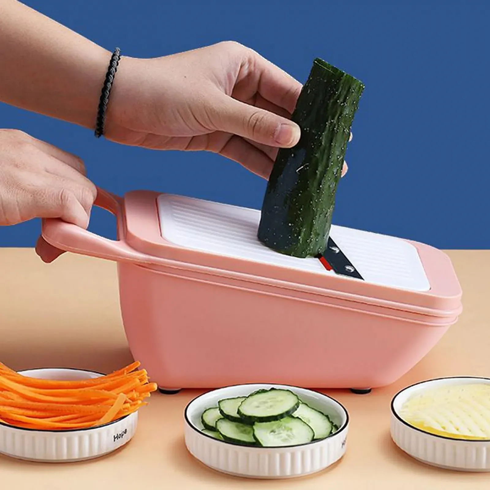 Терка Hobel багатофункціональна для моркви для натирання локшини, капусти, дитячого харчування, для кемпінгу та дому, фото №3