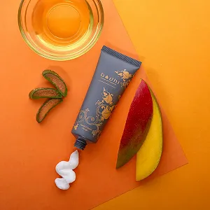 Крем для рук BODHI® Mango 50 мл с растительными маслами, фруктовый аромат, регенерирующий, органический и веганский - Фото 1