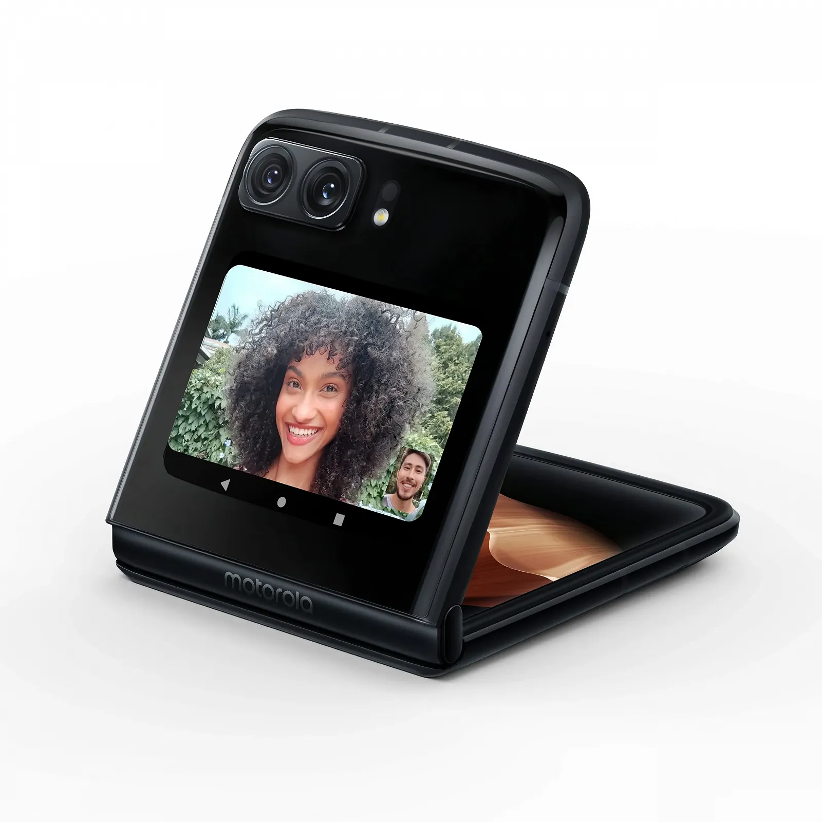 Смартфон Motorola razr 2022 Flip 6.7"/2.69" FHD+ 50 Мп 8/256GB 3500 мАч Android 12 с защитным чехлом Satin Black, фото №4 Смартфон Motorola razr 2022 Flip 6.7"/2.69" FHD+ 50 Мп 8/256GB 3500 мАч Android 12 с защитным чехлом Satin Black, фото №4