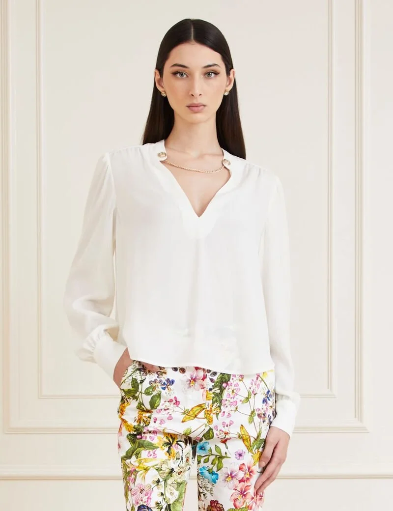 Женская блузка Marciano by Guess - Chain Collar Blouse (4RGH009998Z) Белая - 42, фото №1